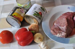рубленое мясо по-мексикански.
рубленое мясо по-мексикански.